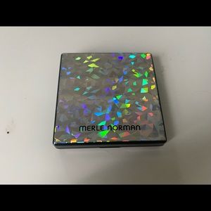 Merle Norman eyeshadow pallet!